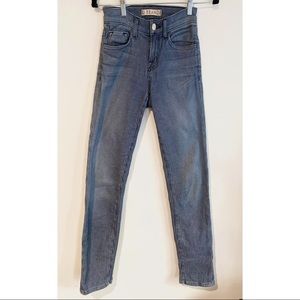 Jbrand vintage style blue & white pinstripe skinny jeans SZ 24